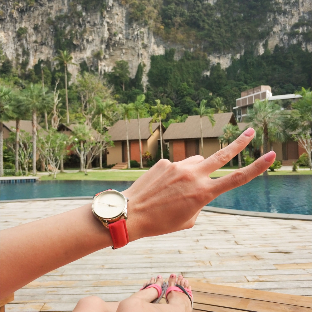 Часы ZIZ Минимализм (красный, золото)