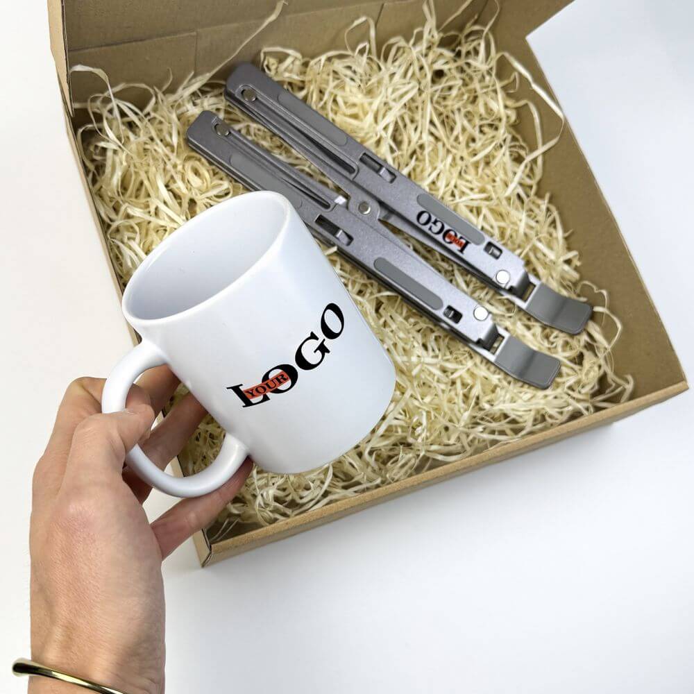 Подарунковий набір з логотипом – Підставка під ноутбук + Чашка