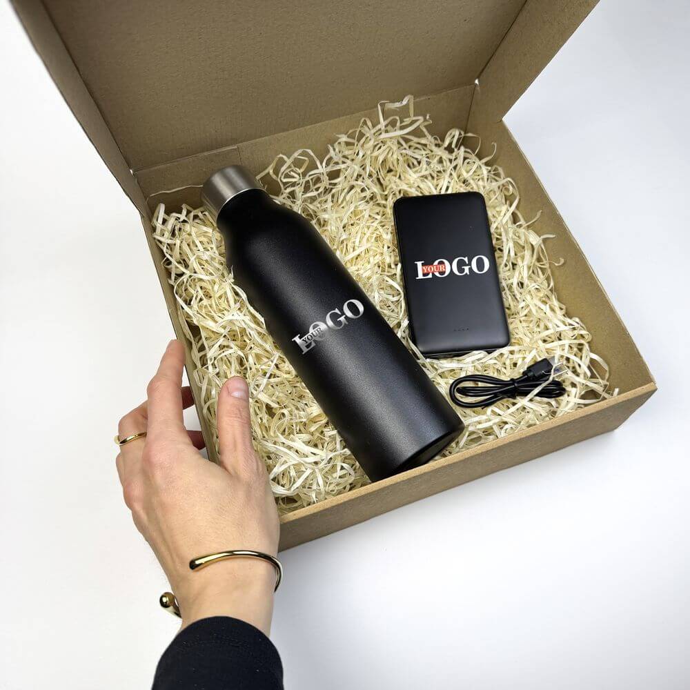 Подарунковий набір з логотипом – Термос + Повербанк