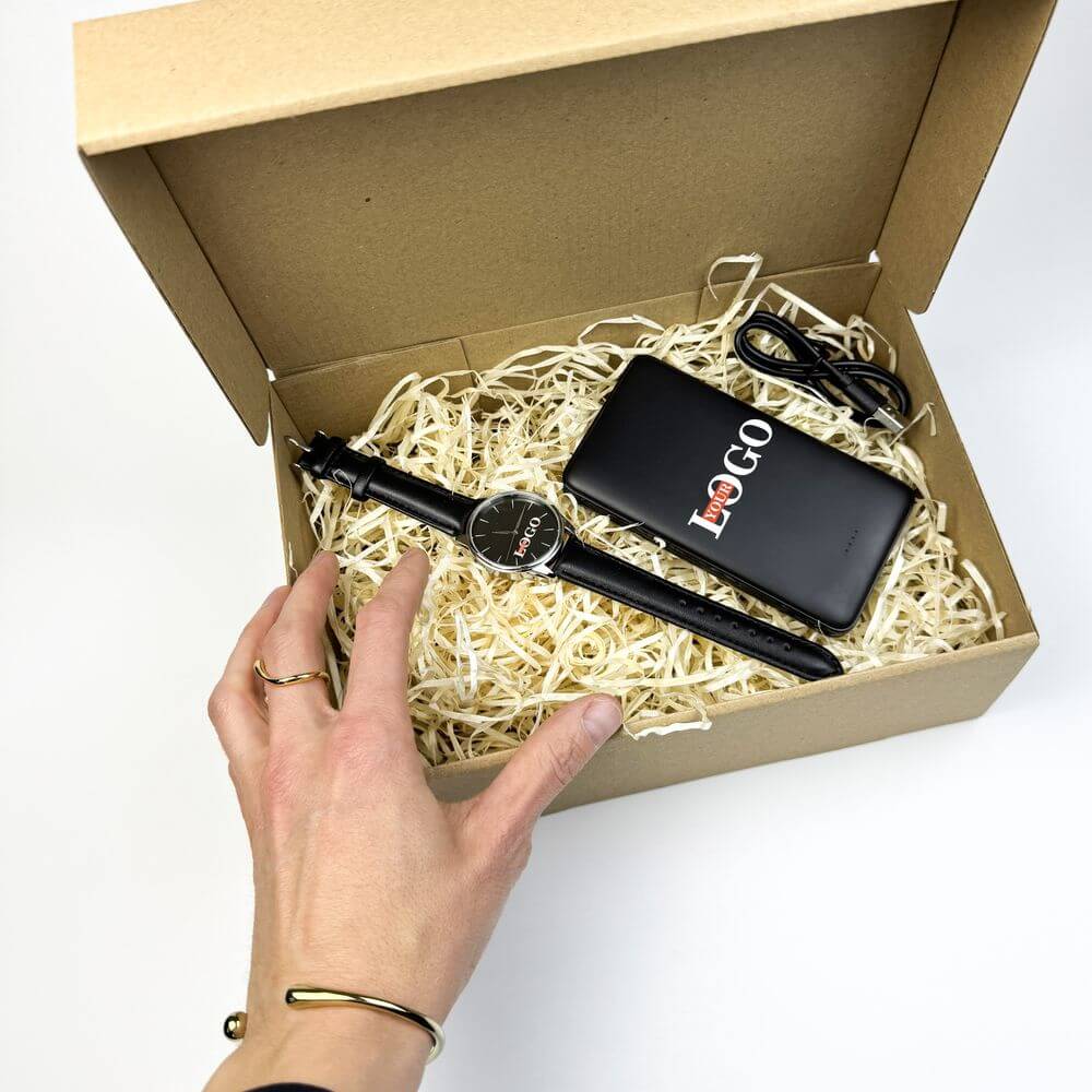 Подарунковий набір з логотипом – Годинник + Повербанк 10000 мАг