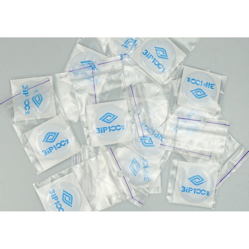 Наклейки на телефон с логотипом