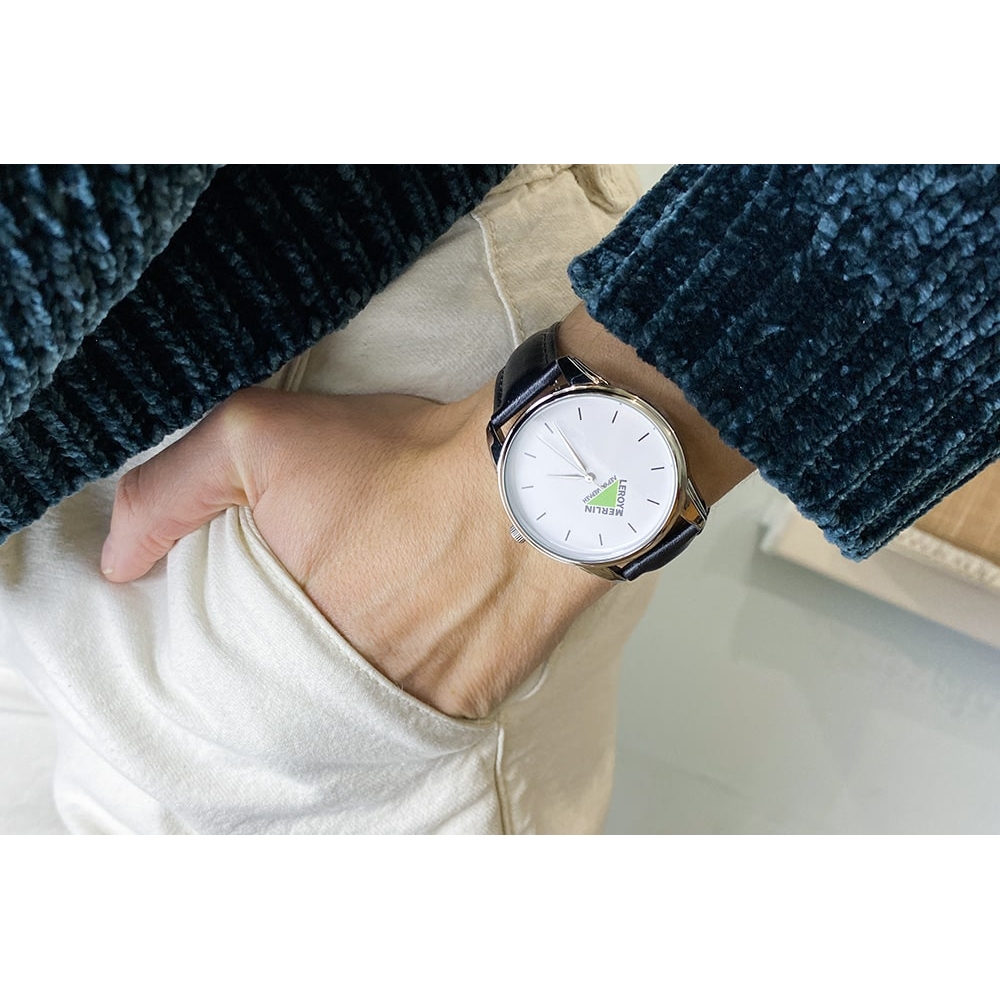 Годинники з логотипом (золото) + додатковий ремінець + коробочка