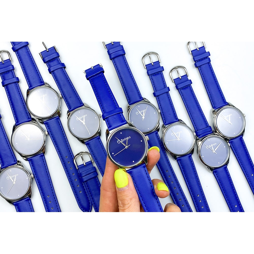 Годинники з логотипом (золото) + додатковий ремінець + коробочка